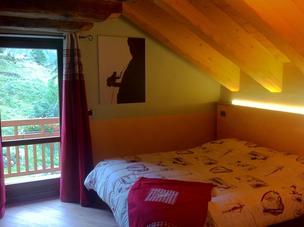 Alpe Rebelle Panzió Bionaz Kültér fotó